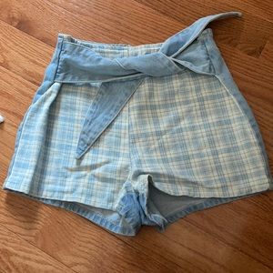 BDG high Waisted Jean Shorts